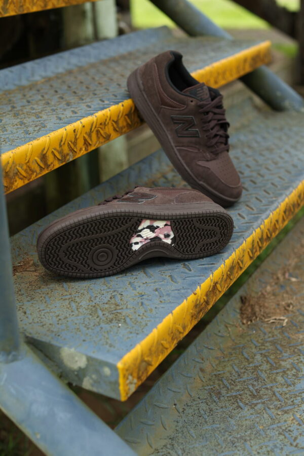 NB Numeric 480 Chocolate